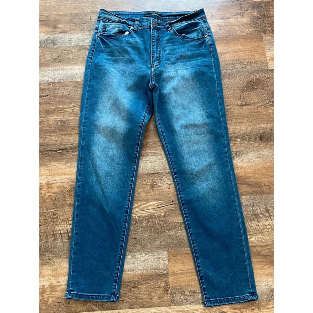 KanCan Women's Straight Leg Jeans - Blue